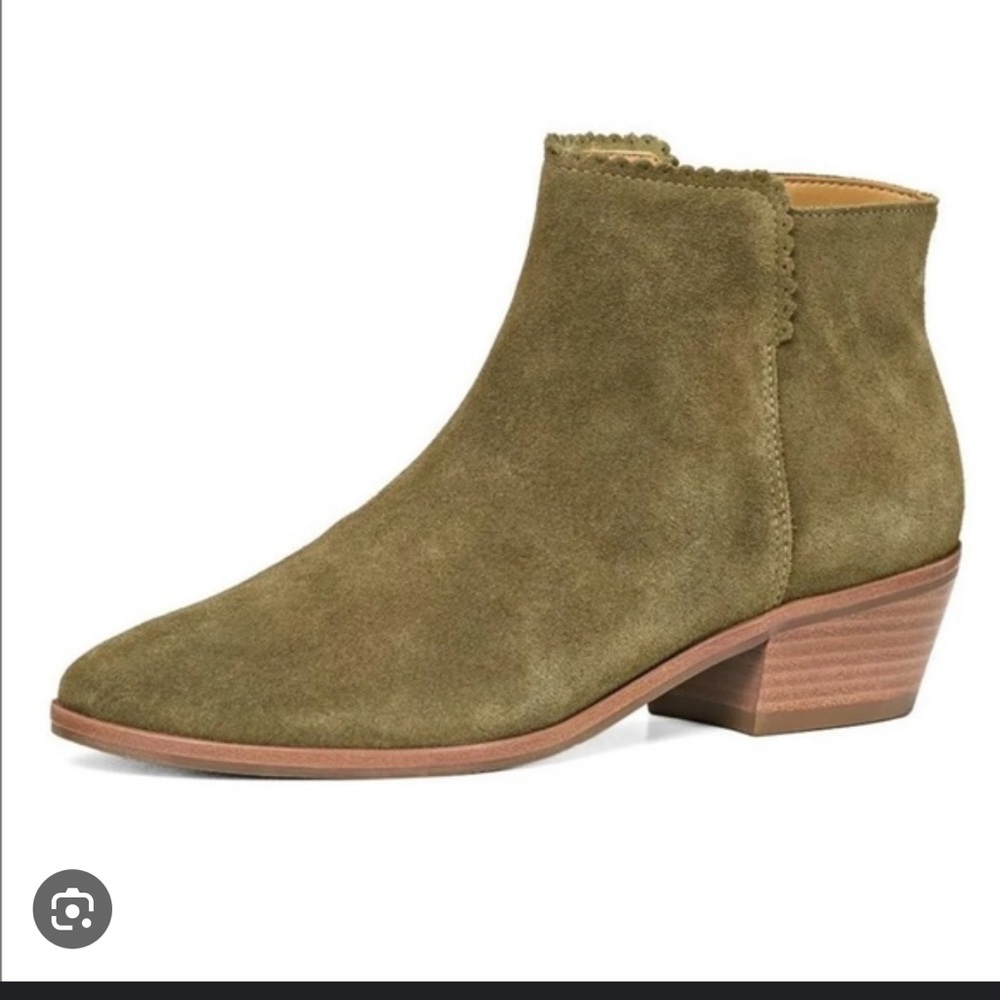 Jack Rogers Bailee Suede Bootie in Olive